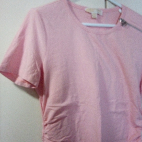 Women's Top - Picture 4 of 15